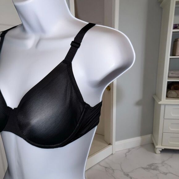 Kim Kardashian SKIMS Unlined Onyx T Shirt Bra Size 36B - Picture 7 of 8